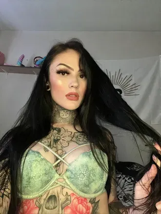 OnlyFans cuenta playwithtrixyrose avatar 1
