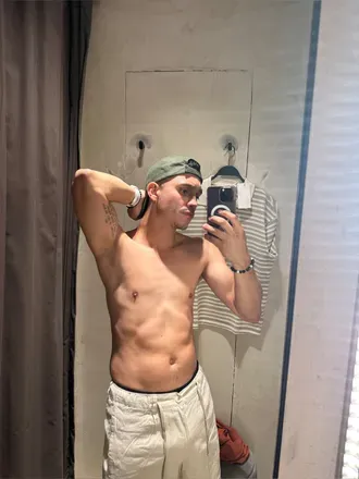 OnlyFans cuenta sebas_gonz2512 avatar 1