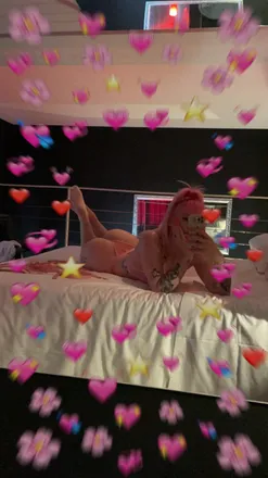 OnlyFans cuenta ashleywonkaa header 2