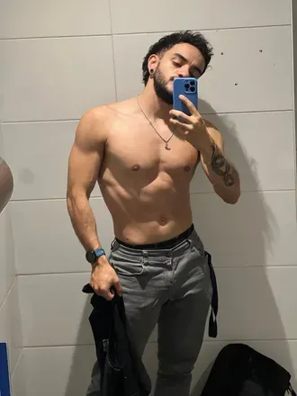 OnlyFans cuenta ronnipeach avatar 1