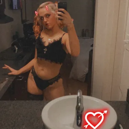 OnlyFans account  peachdrip avatar 1