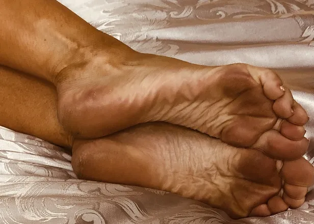 OnlyFans cuenta marilyn-montoes header 2