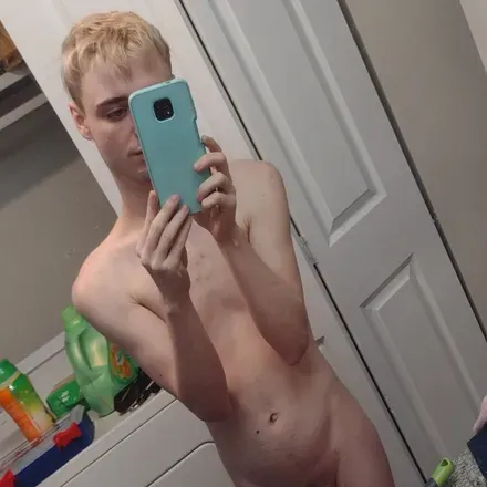 OnlyFans cuenta twink1994 avatar 1