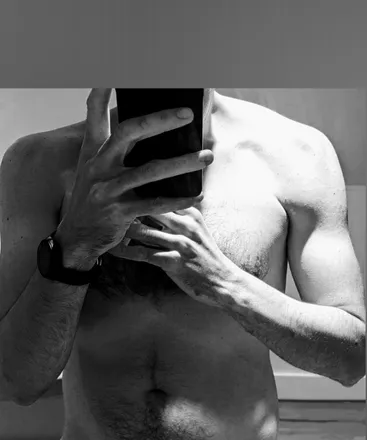 OnlyFans account  thenewb13 header 2