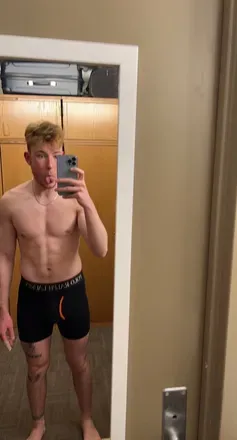 OnlyFans account  martoz avatar 1