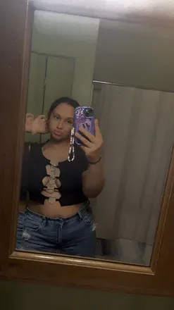 OnlyFans cuenta selenaaa03 avatar 1