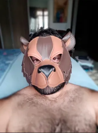 OnlyFans cuenta coyotte_bear avatar 1