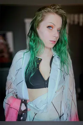 OnlyFans account  emeraldmoon avatar 1