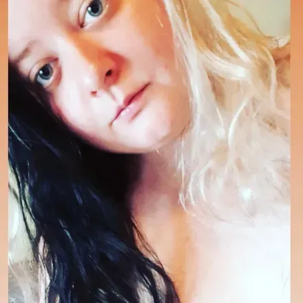OnlyFans cuenta purplemia1 avatar 1