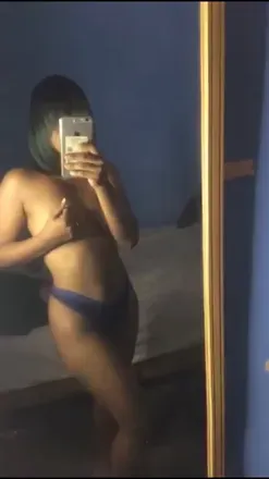 OnlyFans cuenta desconocida18 avatar 1