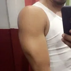 OnlyFans cuenta rickyj_0403 avatar 1
