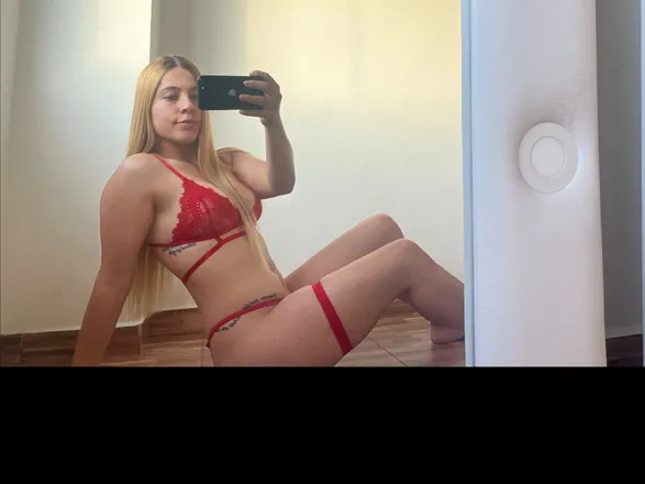 OnlyFans cuenta emmadixxx header 2