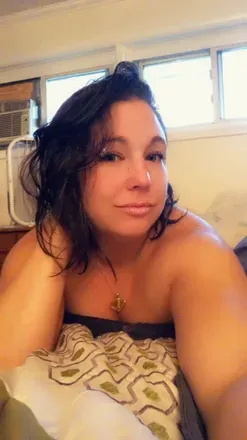 OnlyFans account  goddesslizziemarie avatar 1