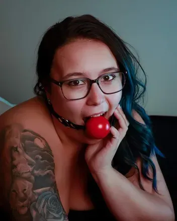 OnlyFans account  onlybratalways avatar 1