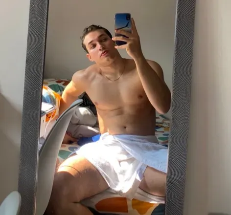 OnlyFans cuenta thenaughtyparce avatar 1
