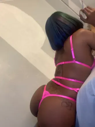 OnlyFans cuenta kayeyenngee avatar 1