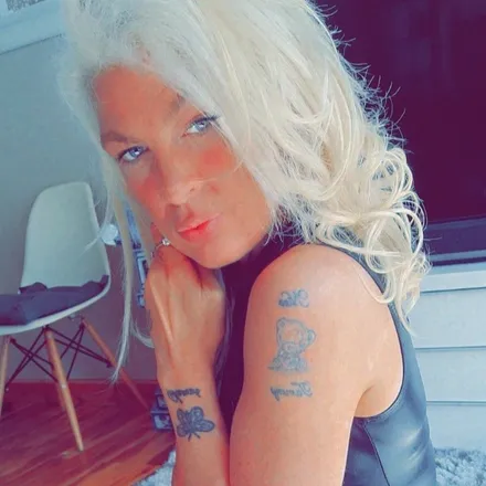 OnlyFans cuenta charleyhun header 2