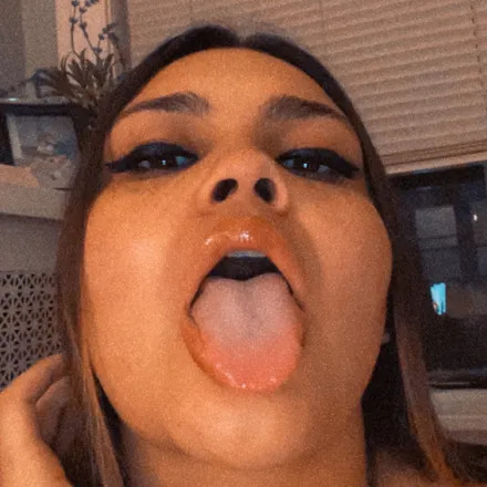 OnlyFans cuenta realtaylorshit header 2