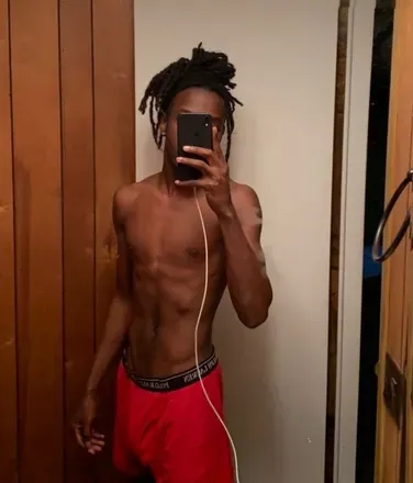 OnlyFans account  gapeachpapi avatar 1