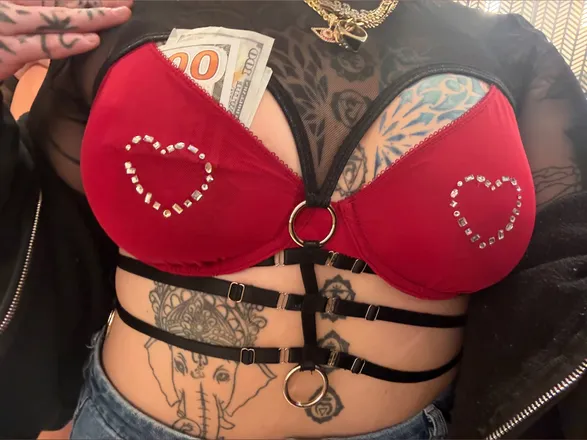 OnlyFans cuenta thirdeyetitties header 2