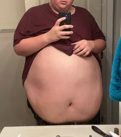 OnlyFans cuenta youngchub69 avatar 1