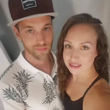 OnlyFans account  sausageandbunz avatar 1