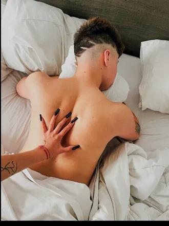 OnlyFans cuenta xannzafir header 2