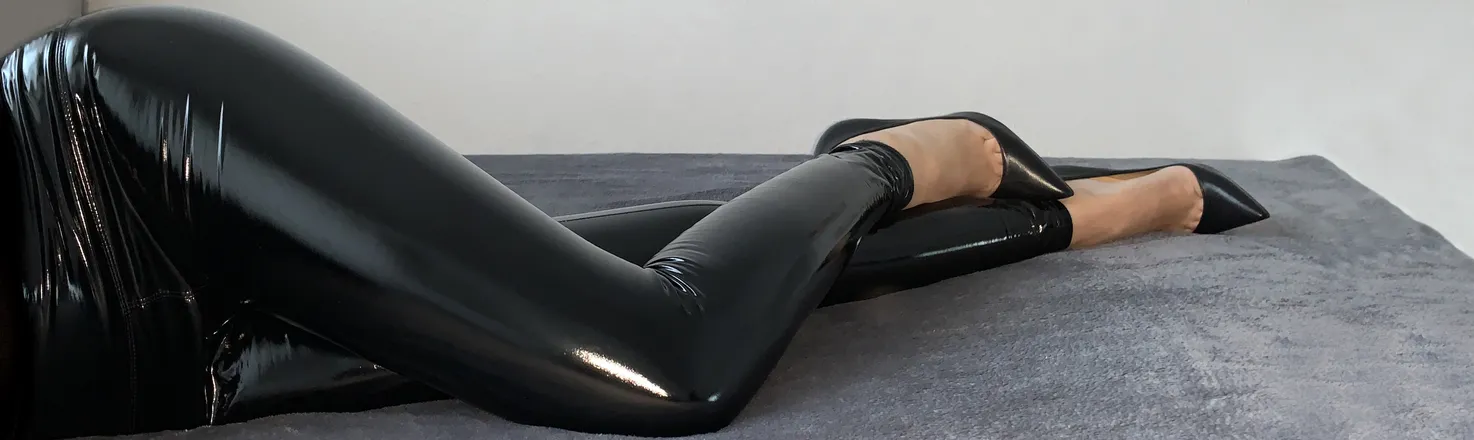 OnlyFans cuenta saphirahigh header 2