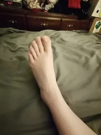 OnlyFans cuenta feetlovers50 header 2