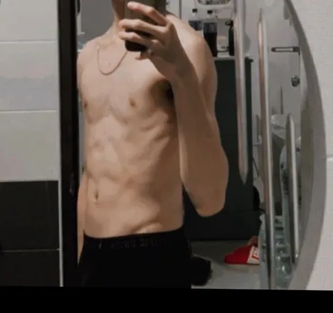 OnlyFans cuenta bo_x56 header 2