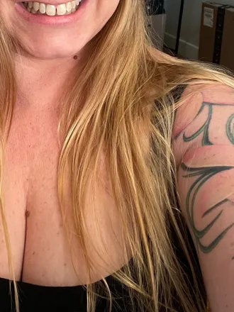 OnlyFans cuenta thickumms510 header 2