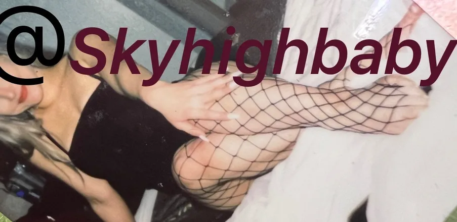 OnlyFans cuenta skyhighbaby header 2