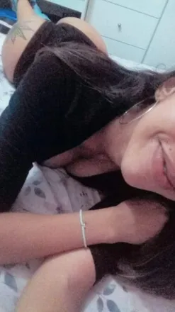 OnlyFans cuenta u64493835 header 2
