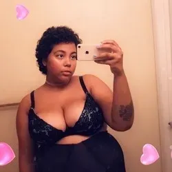 OnlyFans cuenta kazzybabyxoxo avatar 1