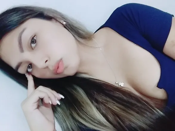 OnlyFans cuenta chicaportadasonly header 2