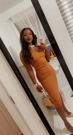 OnlyFans account  ely_sol header 2