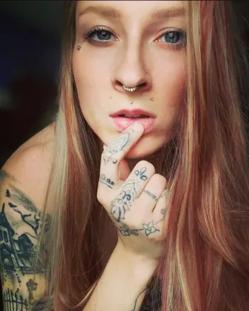 OnlyFans cuenta messylilmomma avatar 1