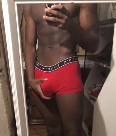 OnlyFans cuenta african_gigolo header 2