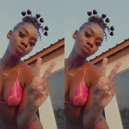 OnlyFans cuenta badgyal_fifi header 2