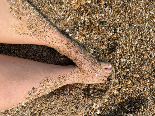 OnlyFans account  sweetfeet2300 header 2