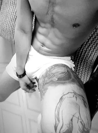 OnlyFans of jayrawonly