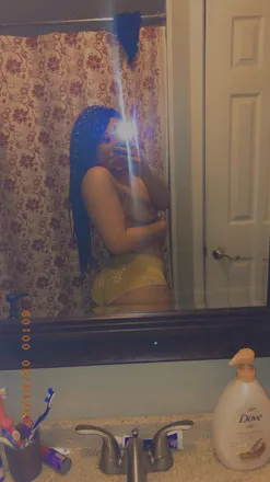 OnlyFans cuenta azmirah23 header 2