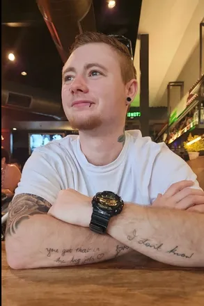 OnlyFans account  eli-j avatar 1