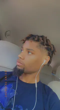 OnlyFans account  hookedontwitch avatar 1