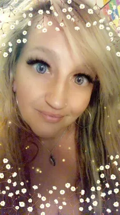 OnlyFans cuenta zombiegurl10 avatar 1