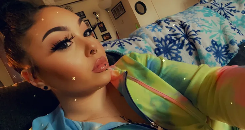 OnlyFans cuenta she_exotic header 2