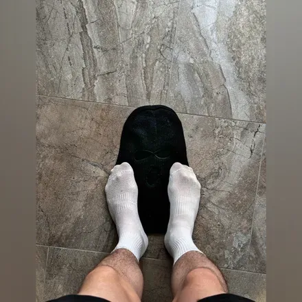 OnlyFans account  howtobeguymontag avatar 1