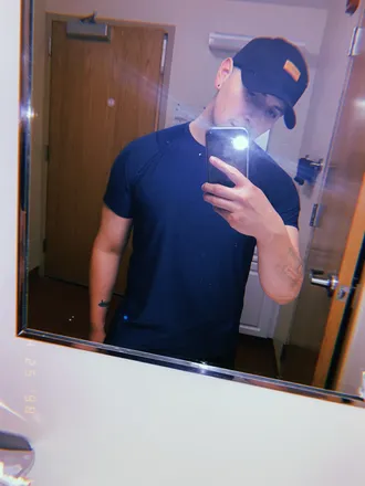 OnlyFans cuenta cio_760 header 2