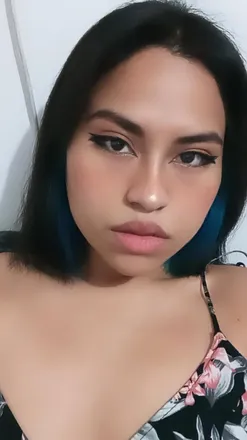 OnlyFans cuenta andrea_vmo header 2