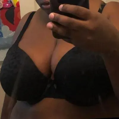 OnlyFans account  taalia avatar 1